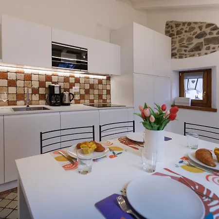 Vicolo 15 Διαμέρισμα Μαλτσεζίνε