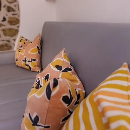 Vicolo 15 مالتشيزينيه