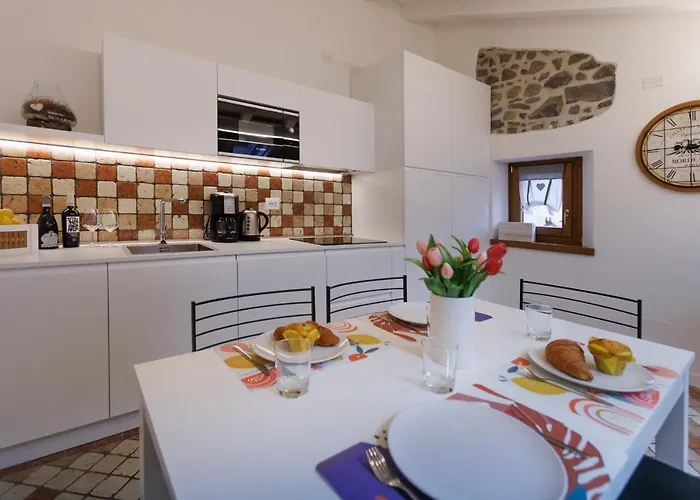 Vicolo 15 Apartment Malcesine