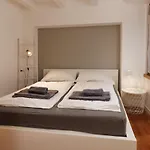 דירה Vicolo 15 *