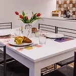 Vicolo 15 דירה *